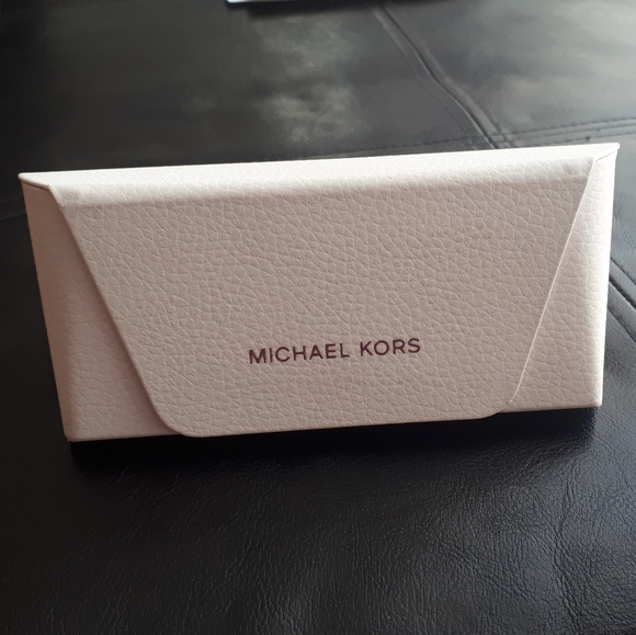 Michael Kors - sunglasses - Picture 2 of 2